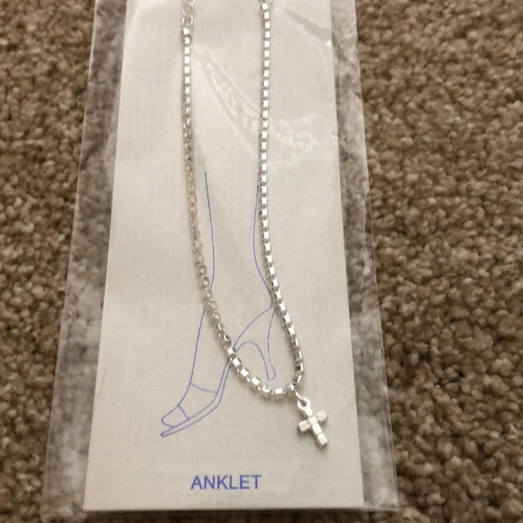 Anklet with tiny cross - Picture 1 of 2